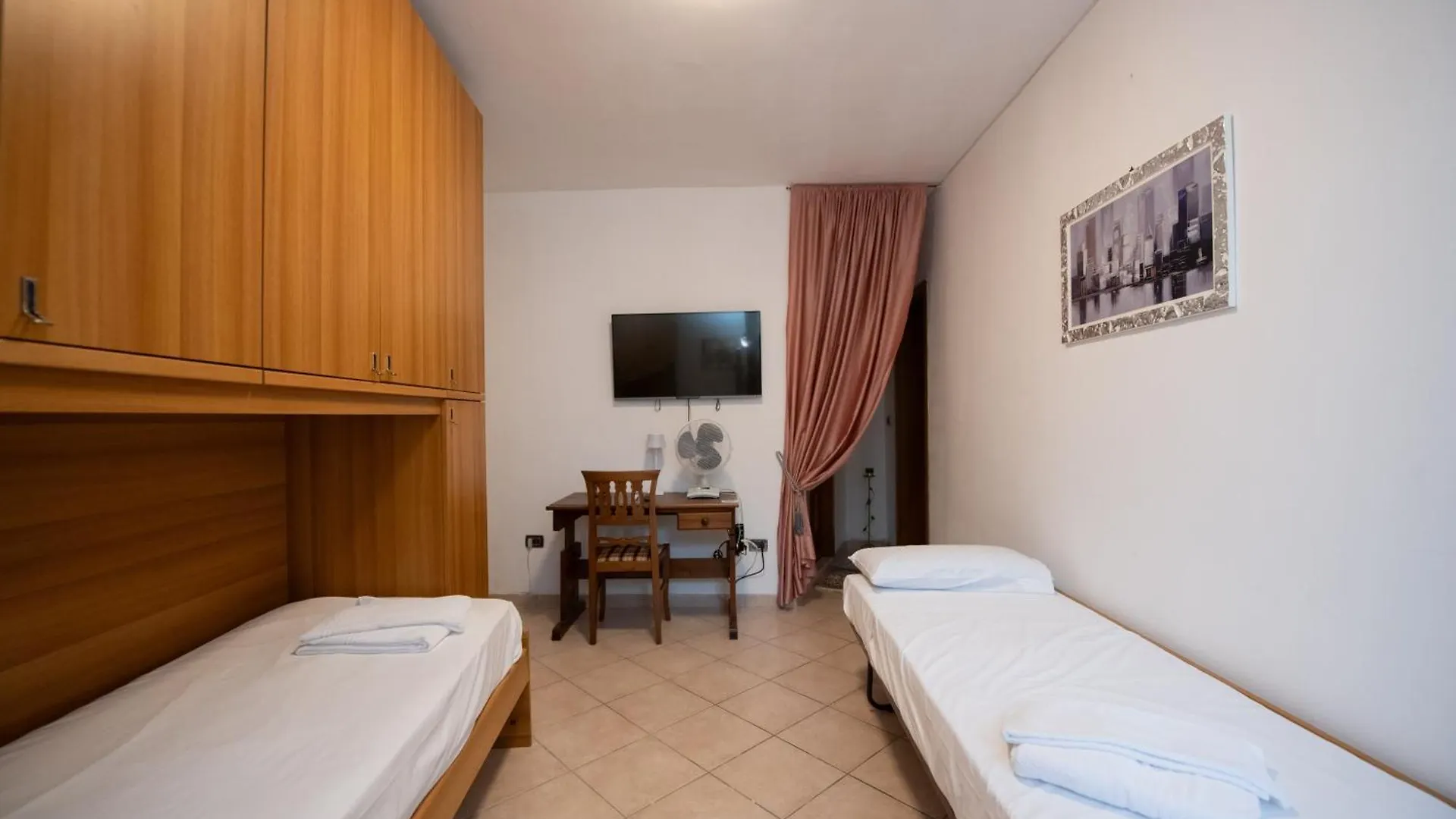 Casa Celestina Daire Padenghe sul Garda İtalya